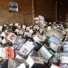 Xử lý lưu giữ rác thải nguy hại